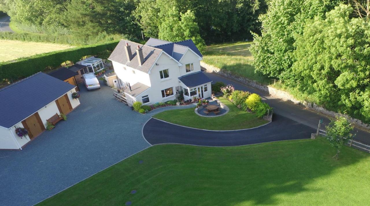 The Lodge Brecon B&B 외부 사진